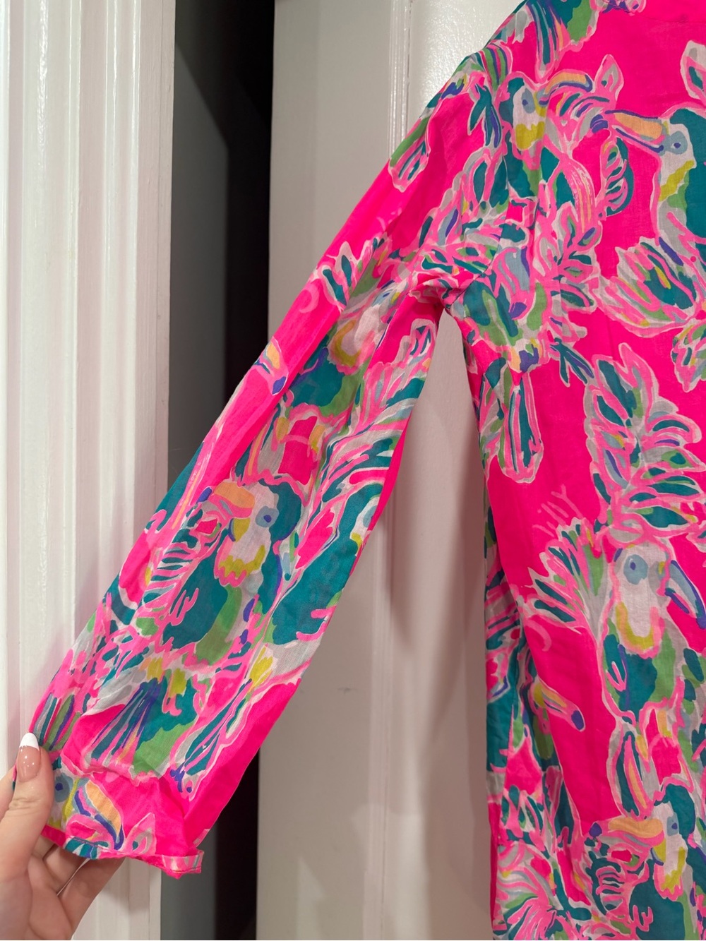 Lilly Pulitzer Hot Pink Tropical Parrot Tunic XS - Picture 9 of 10